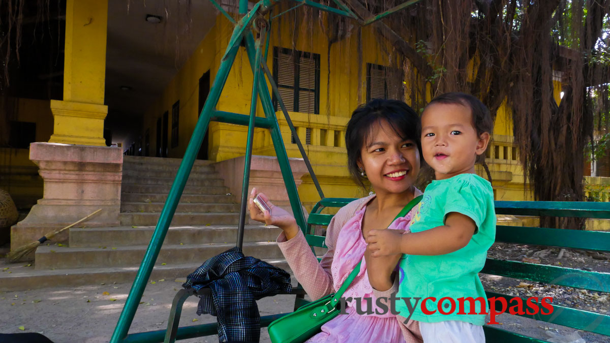 A local family living in the Renakse Hotel.